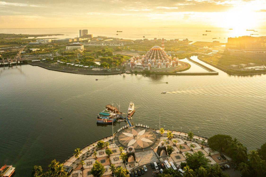 One Day Tour Makassar City